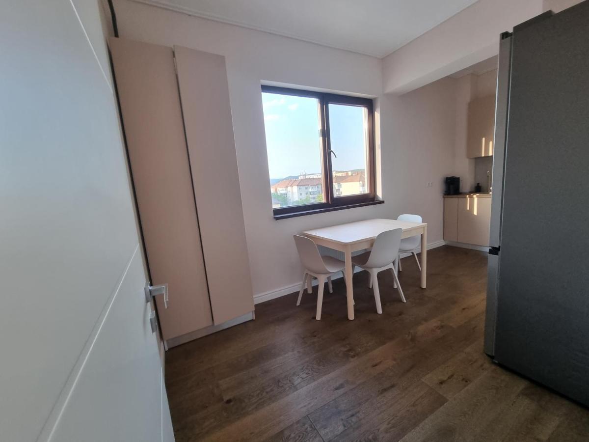 Apartament In Complex Rezidential Râmnicu Vâlcea Exterior foto