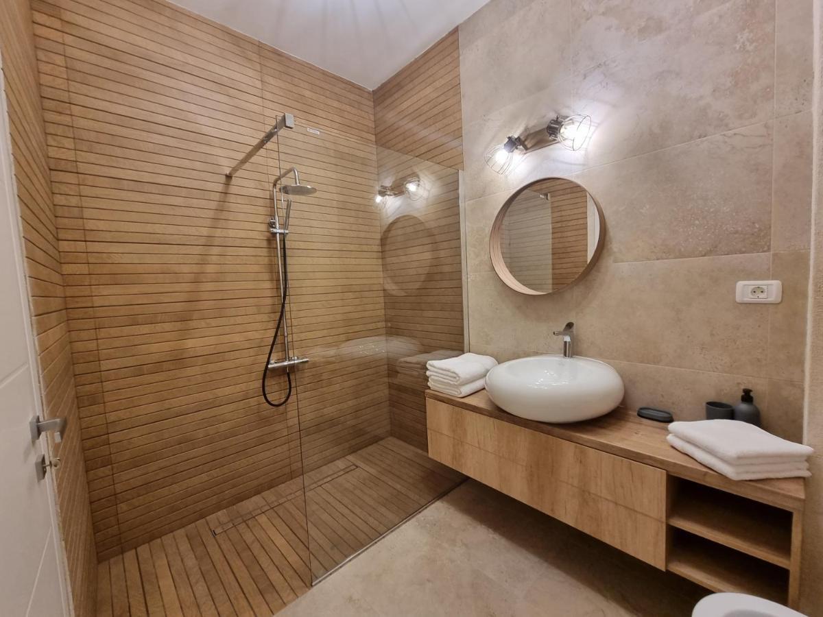 Apartament In Complex Rezidential Râmnicu Vâlcea Exterior foto